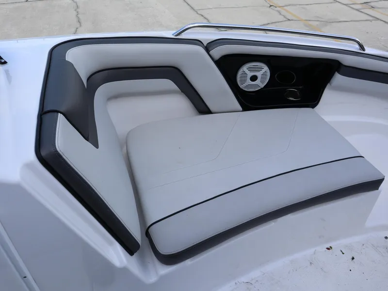 Slide: The Image of Yamaha SX240 2019 - 15
