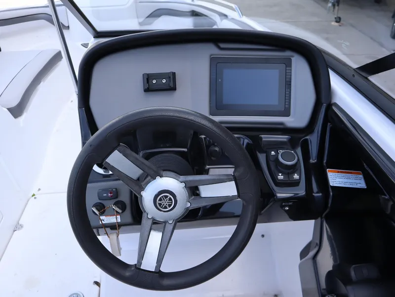 Slide: The Image of Yamaha SX240 2019 - 11