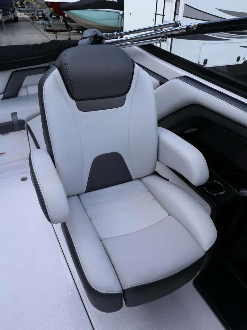 Slide: The Image of Yamaha SX240 2019 - 13
