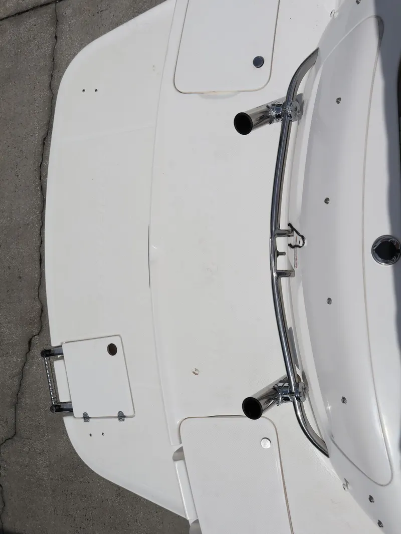 Slide: The Image of Chaparral 230 SSi 2002 - 24