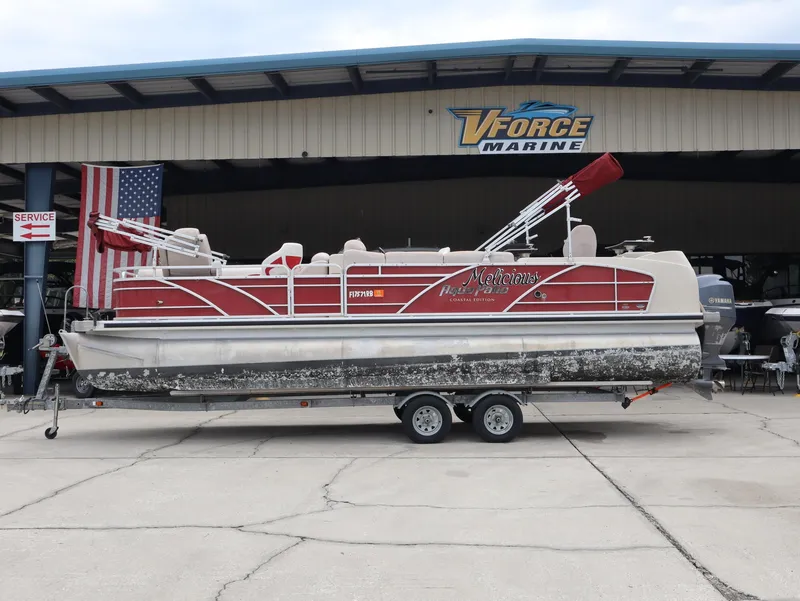 The Image of Aqua 250WB 2014 - 1