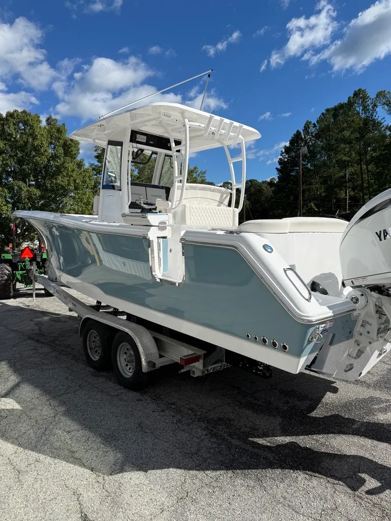 Slide: The Image of Sea Hunt Ultra 285 CB 2026 - 4