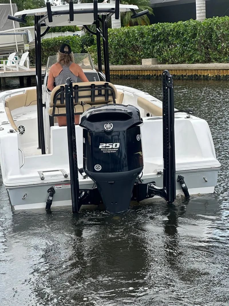 Slide: The Image of Sportsman Open 232 Center Console 2018 - 14