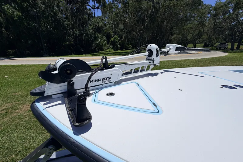 Slide: The Image of 2021 Chittum Skiffs Islamorada 21 with Minn Kota Fortrex trolling motor on deck. - 24