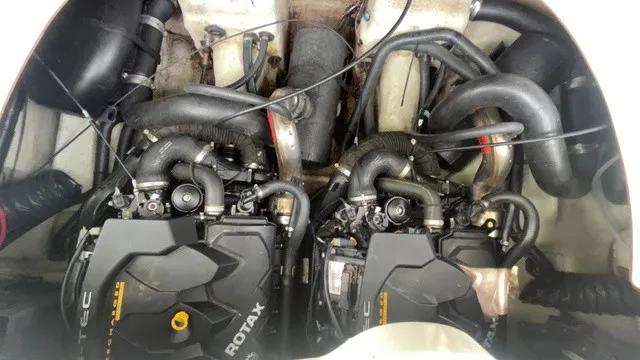 Slide: The Image of Sea-Doo Speedster 200 430HP 2006 - 14