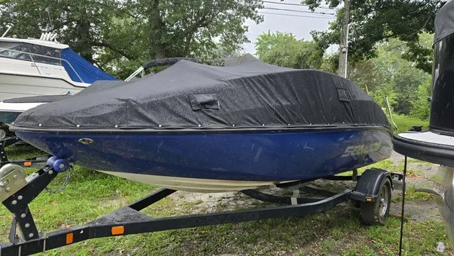 Slide: The Image of Sea-Doo Speedster 200 430HP 2006 - 4