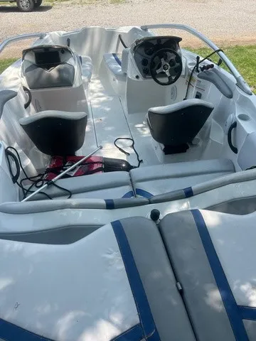 Slide: The Image of Sea-Doo Speedster 200 430HP 2006 - 7