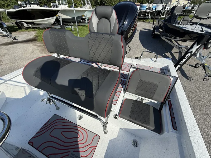 Slide: The Image of Xpress Hyper-Lift Bay Series H24B-SEADECK 2027 - 4