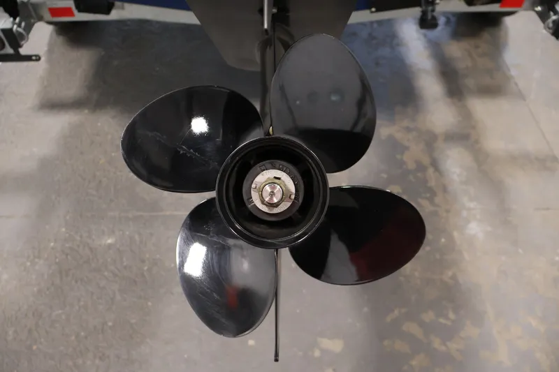 Slide: The Image of Propeller of 2025 Princecraft Holiday 162 WS MAX boat, close-up view. - 33