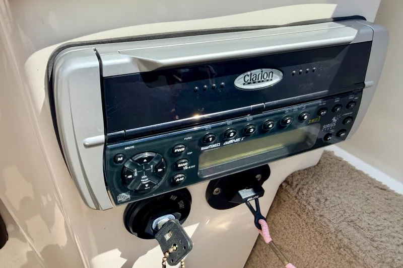 Slide: The Image of Clarion marine stereo system on 2005 Princecraft Vacanza 210V O/B boat dashboard. - 38