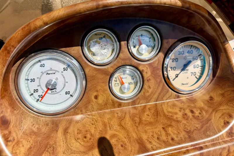 Slide: The Image of Dashboard of 2005 Princecraft Vacanza 210V O/B with speedometer and gauges. - 35