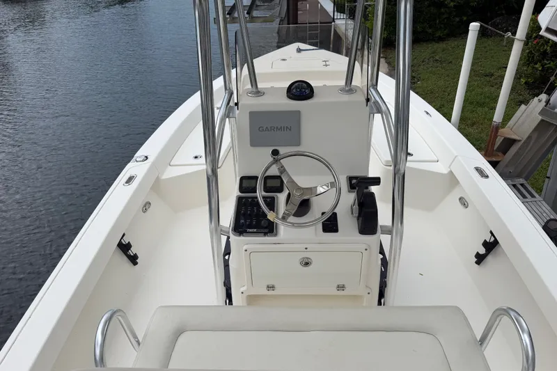 Slide: The Image of 2015 Pathfinder 2200 V Tournament Edition boat interior with Garmin navigation system. - 5