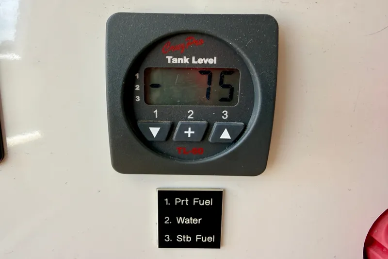 Slide: The Image of Digital tank level gauge for fuel & water - 43