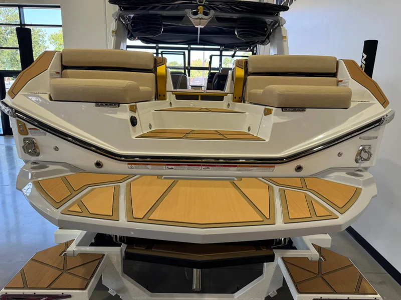 Slide: The Image of Nautique Super Air Nautique G23 Paragon 2027 - 8