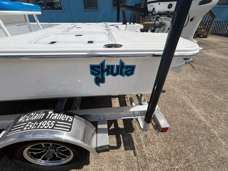 Slide: The Image of Skuta 19 SW Raider 2027 - 17
