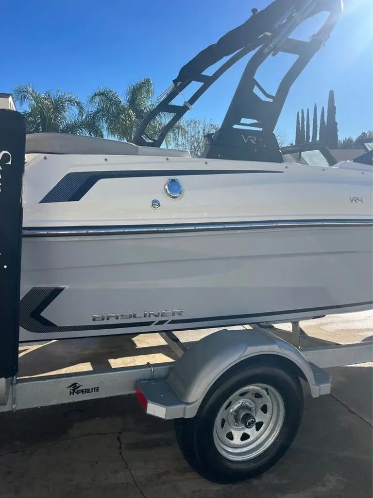 Slide: The Image of Bayliner VR4 Bowrider I/O 2023 - 2