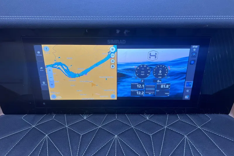 Slide: The Image of 15" SIMRAD - 16