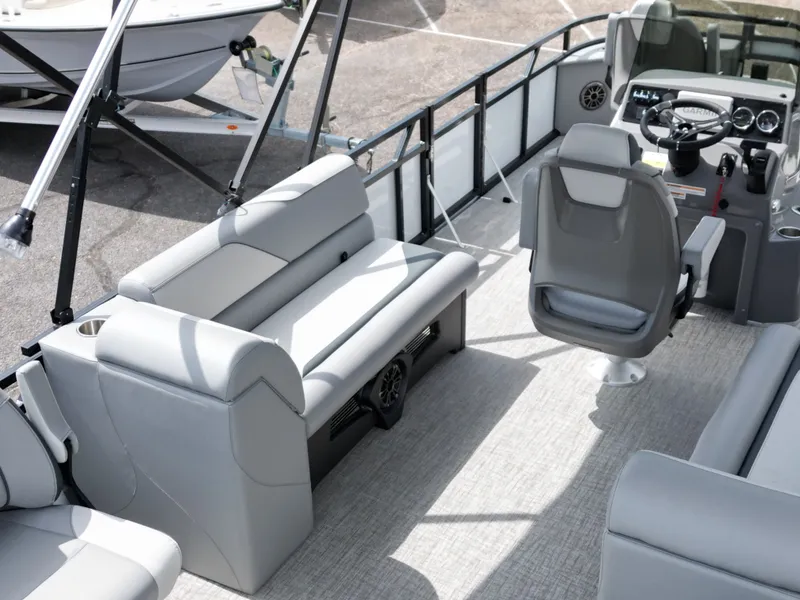 Slide: The Image of Tahoe SPT85 CC23T 2025 - 17