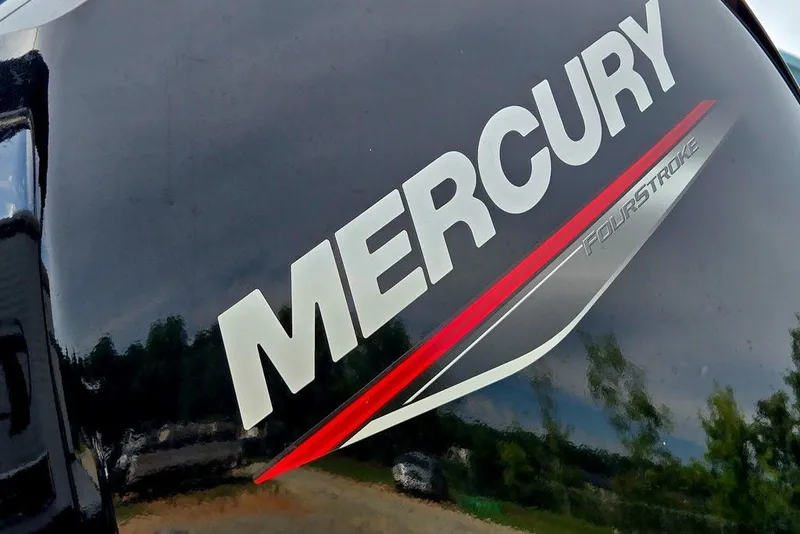 Slide: The Image of Mercury FourStroke engine on a 2020 Tahoe 225 boat, close-up view. - 42