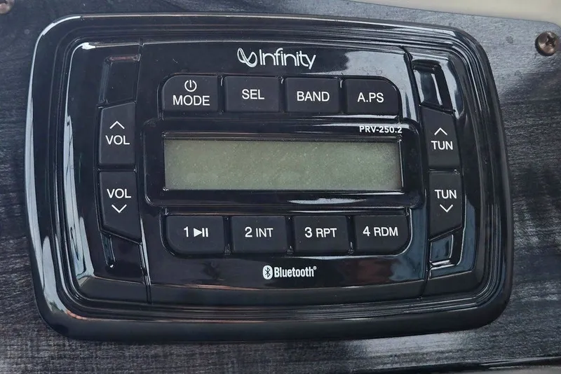 Slide: The Image of Infinity PRV-250.2 stereo system with Bluetooth in a 2020 Tahoe 225 boat. - 32