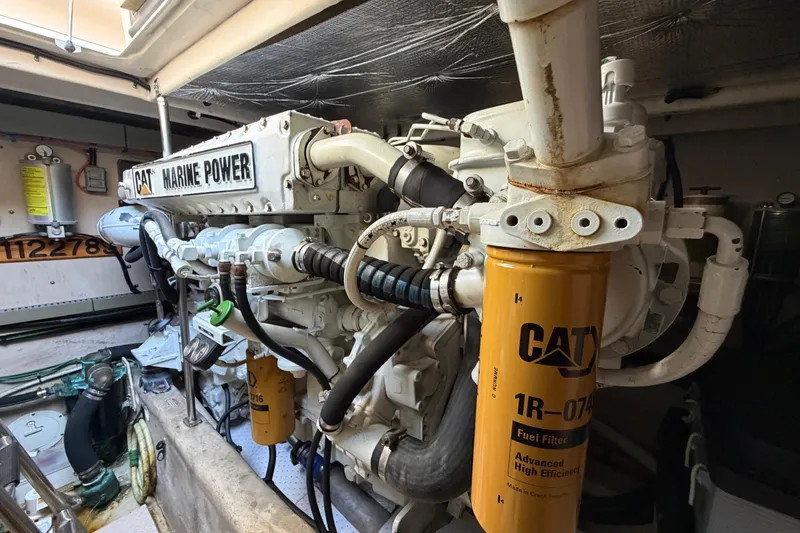 Slide: The Image of Engine room of a 2001 Sea Ray Sundancer 510 with CAT Marine Power engine. - 44