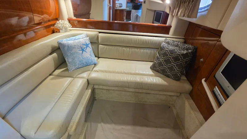 Slide: The Image of Sea Ray 420 Sundancer 2005 - 17