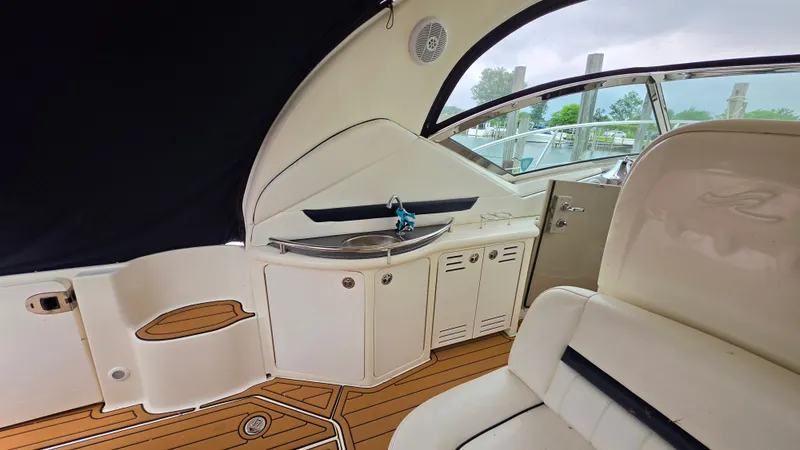 Slide: The Image of Sea Ray 420 Sundancer 2005 - 10