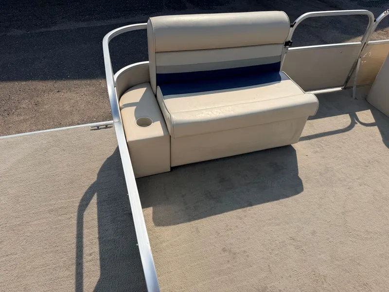 Slide: The Image of Weeres 200 Cadet & 25HP Mercury 4Stroke 2007 - 14