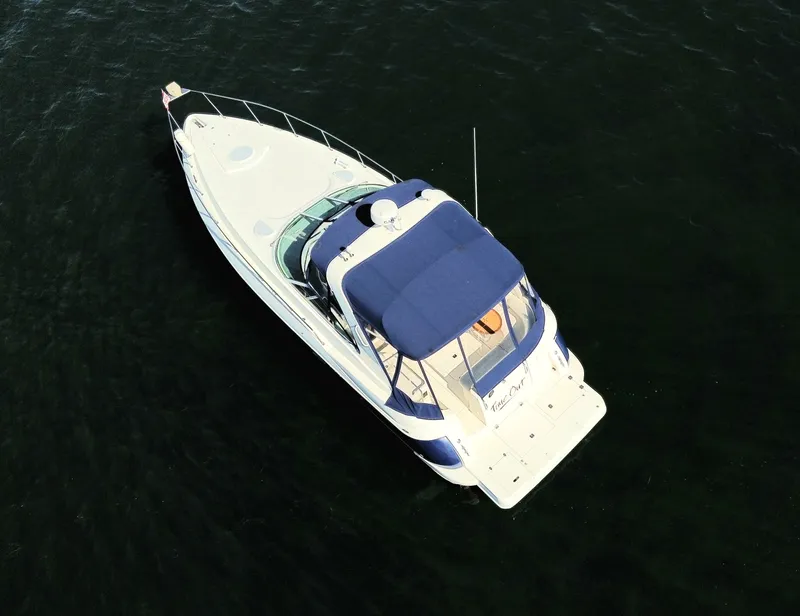 Slide: The Image of Cruisers 370 Express 2004 - 7