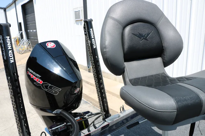 Slide: The Image of 2022 Vexus VX21 boat with Mercury Pro XS engine and Minn Kota accessories. - 84