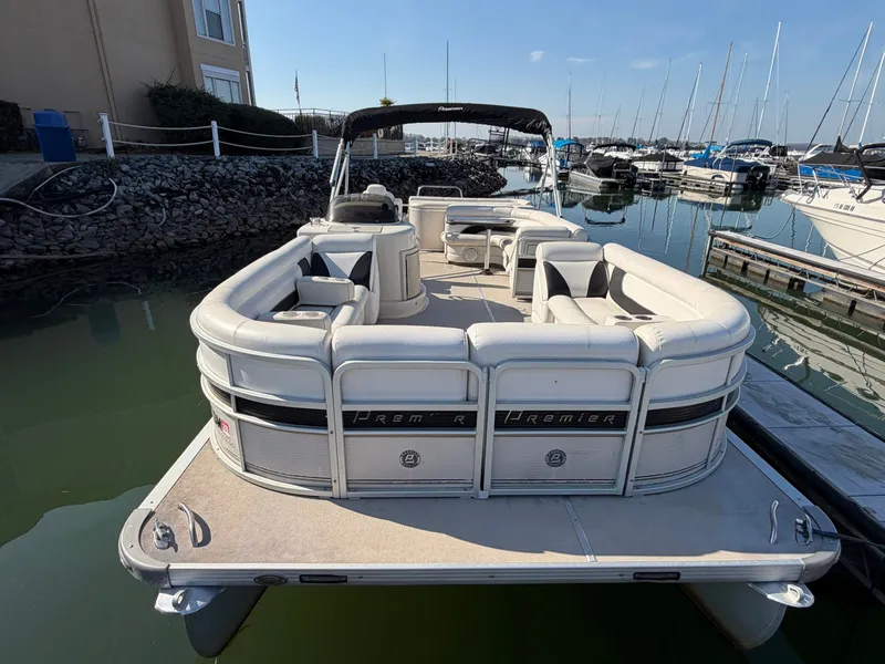 Slide: The Image of Premier 250 Grand Majestic 2007 - 16