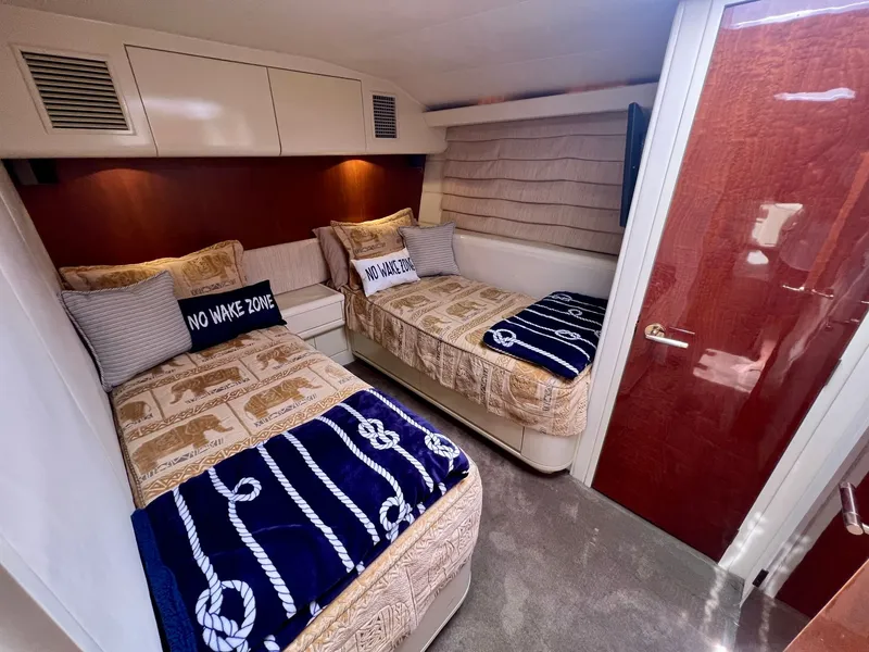 Slide: The Image of Hatteras 82 Convertible 1996 - 53