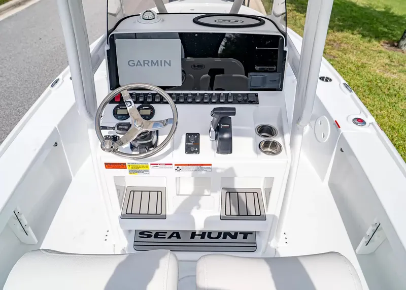 Slide: The Image of Sea Hunt BX22BR 2027 - 14