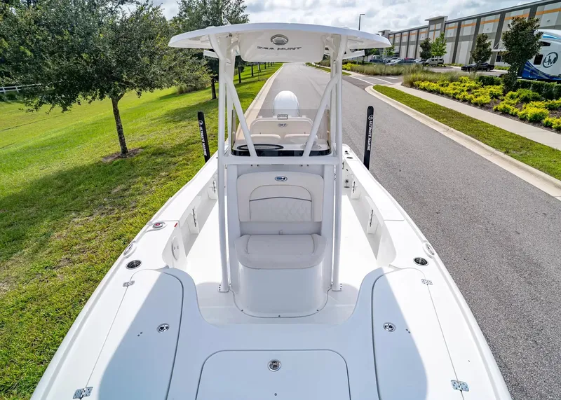 Slide: The Image of Sea Hunt BX22BR 2027 - 22