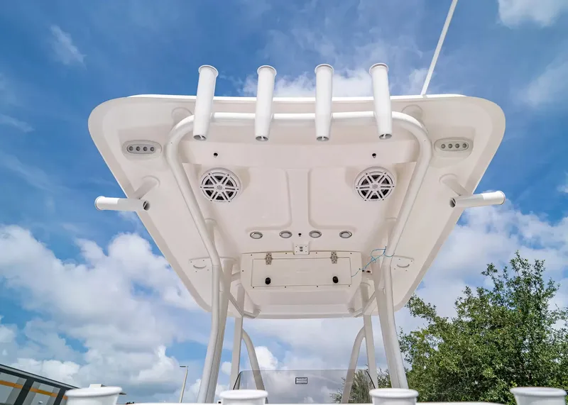 Slide: The Image of Sea Hunt BX22BR 2027 - 16