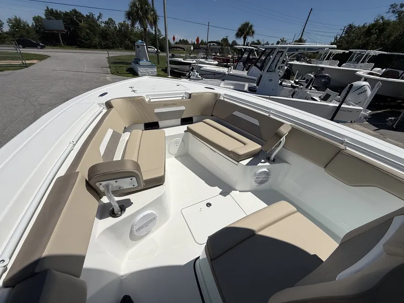 Slide: The Image of Sea Pro 292 2027 - 7