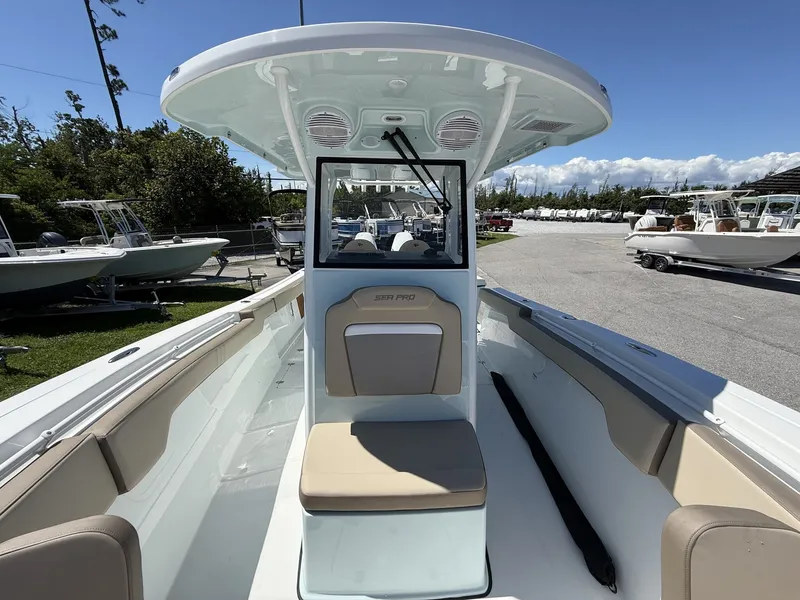 Slide: The Image of Sea Pro 292 2027 - 5