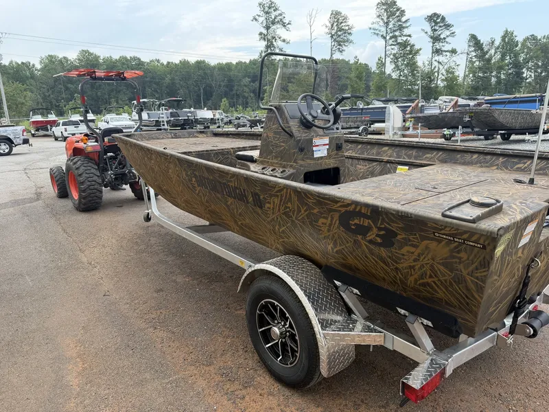 Slide: The Image of G3 Gator Tough 18CC-90SHO YAMAHA 2027 - 5