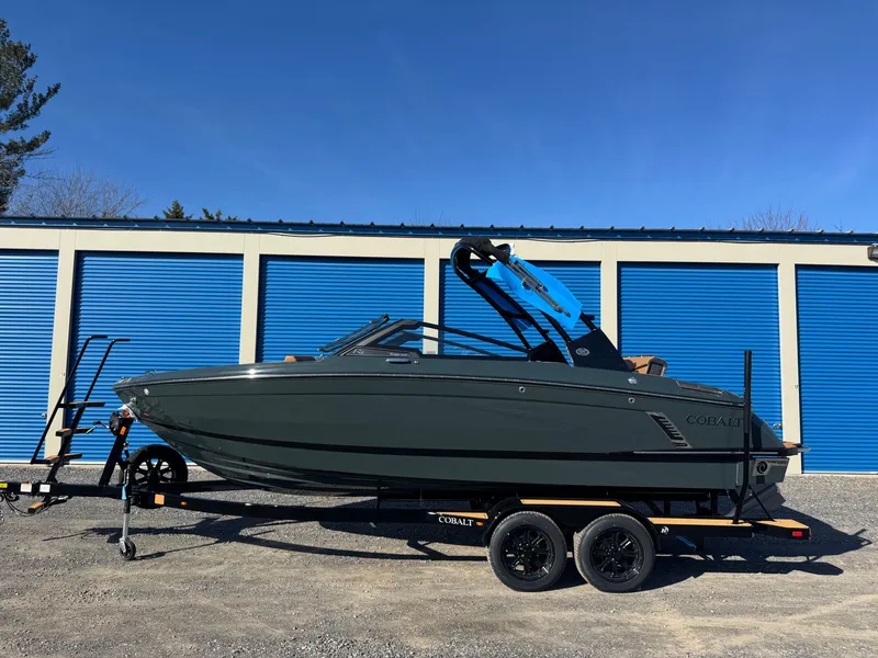 The Image of Cobalt R4 Surf 2027 - 1