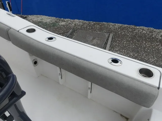 Slide: The Image of Sea Fox 228 Commander 2021 - 25