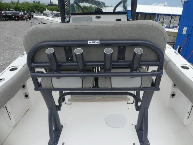 Slide: The Image of Sea Fox 228 Commander 2021 - 16