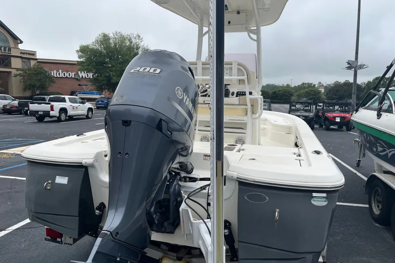 Slide: The Image of 2017 Nautistar 227 XTS boat with Yamaha 200 engine in parking lot. - 3