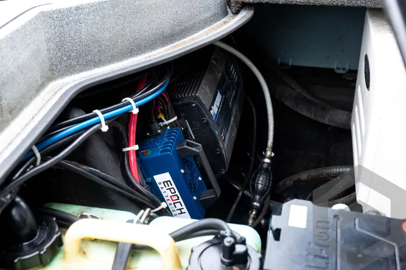 Slide: The Image of Engine compartment of 2015 Legend V-20 with Epoch battery and wiring. - 35