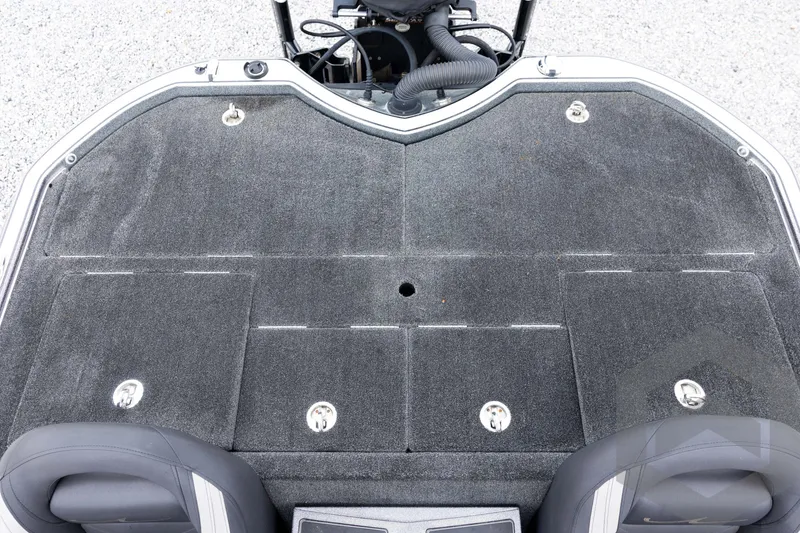 Slide: The Image of 2015 Legend V-20 boat deck with storage compartments and seating. - 31