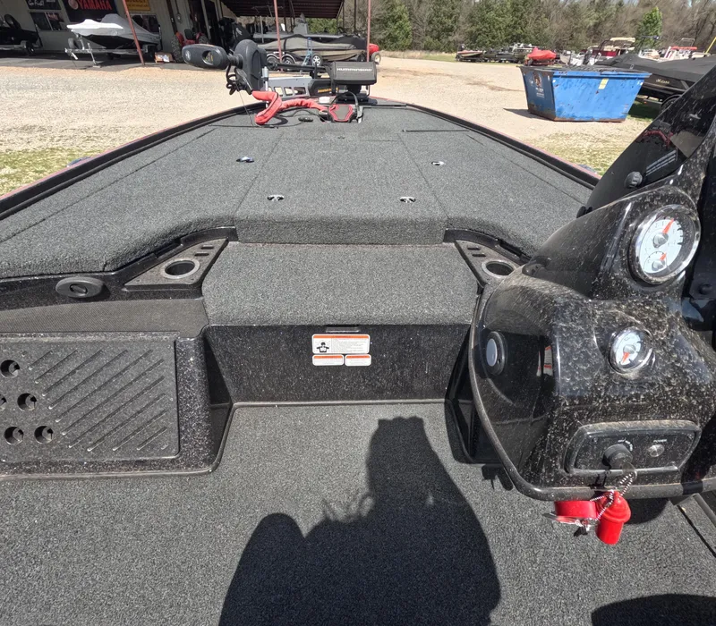 Slide: The Image of 2019 Nitro Z19 boat interior with dashboard and fishing deck. - 10