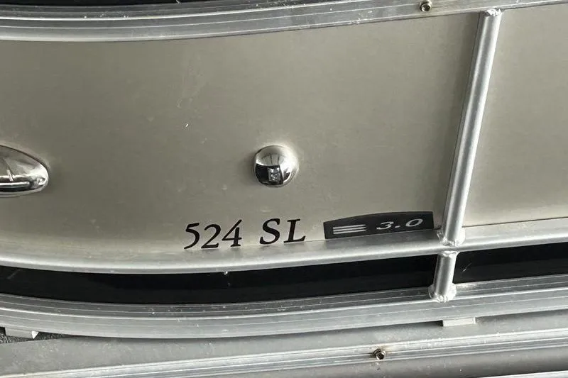 Slide: The Image of 2015 South Bay 524 SLTT pontoon boat with 3.0 emblem detail. - 19