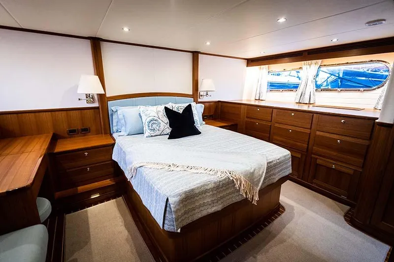 Slide: The Image of Hunt Ocean 63 Flybridge 2020 - 58