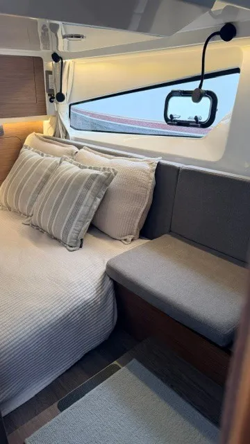 Slide: The Image of Beneteau Antares 11 2025 - 34