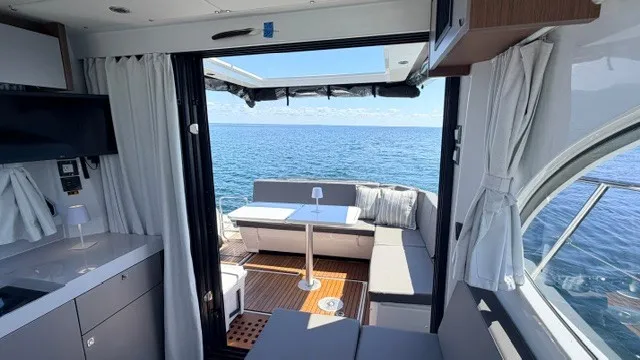 Slide: The Image of Beneteau Antares 11 2025 - 14
