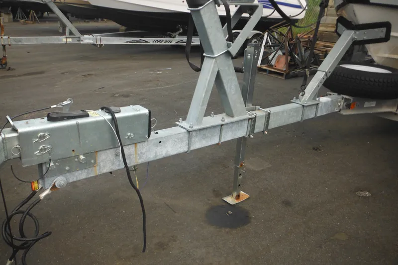 Slide: The Image of Trailer hitch and support for 2006 Southport 26 Center Console boat. - 5